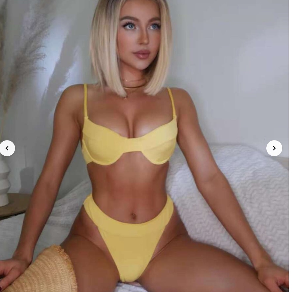 SHEIN Rib Underwire Bikini Swimsuit